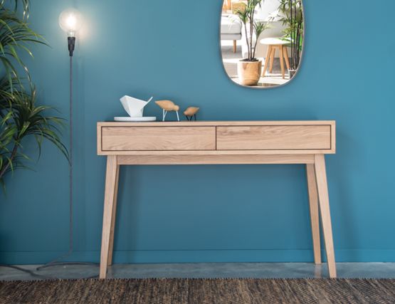 Console W Drawers2