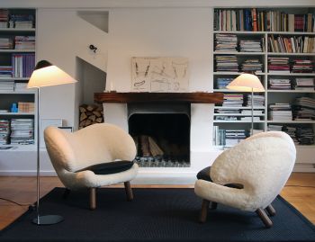 Opala Floor Lamp Black by Hans Wegner for Pandul image