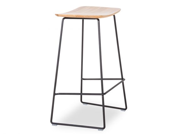 Winnie_Stool_0055_Winnie_Stool (3)