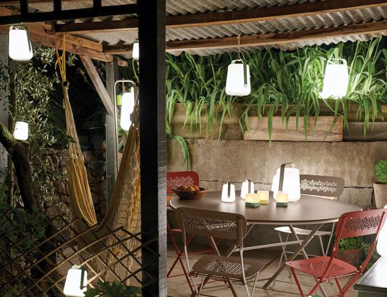 Fermob lampe deals balad mini