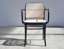 Black_811_Bent_ArmChair