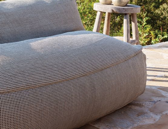 Bean Bags Outdoor_0002_1J8A4270