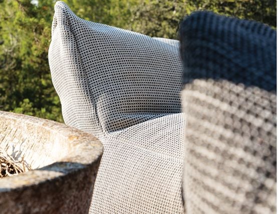 Bean Bags Outdoor_0003_1J8A4269