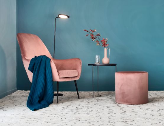 Accent_blush_velvet_Chair