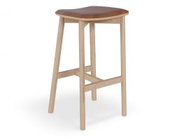 Andi_BacklessStool_Natural_TanVinylPad_MAIN_V2