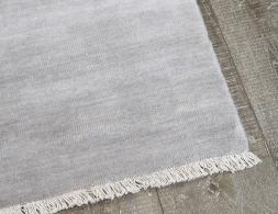 C145137202 Rug Collection Diva Rug Moonstone Detail 01