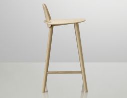 Oak Nesadfrd Stool