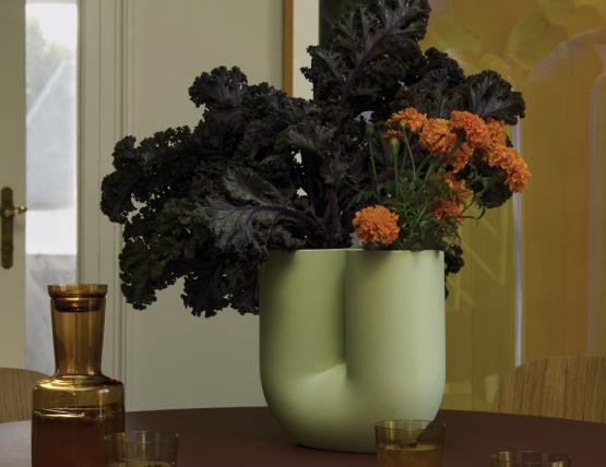 Kink Vase 6