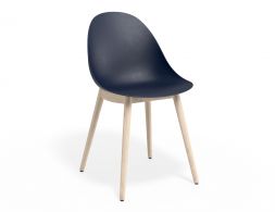 P 1 Pebble Chair Navyseat Beechbase