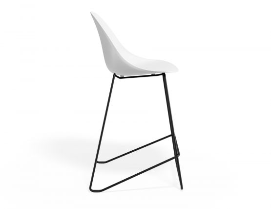 P 3 Pebble Kitchenstool Whiteseat Blackframe