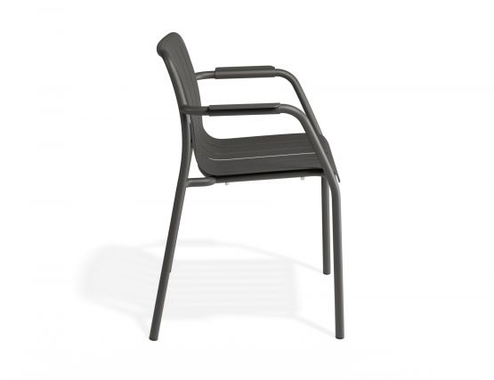 P 3 Roku Armchair Charcoa
