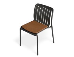 P 5 Roku Diningchair Charcoal Terracottapad2