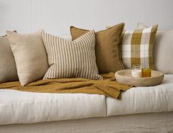 Willis_Cushion_Ochre8