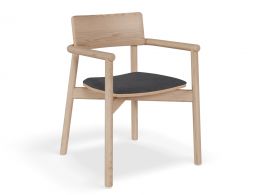 Andi_Armchair_Natural_DarkGreyFabricPad_MAIN_V2