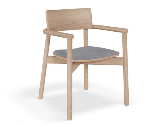 Andi_Armchair_Natural_LightGreyFabricPad_MAIN_V2