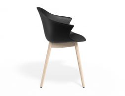 P 3 Pebble Armchair Blackseat Beechbase
