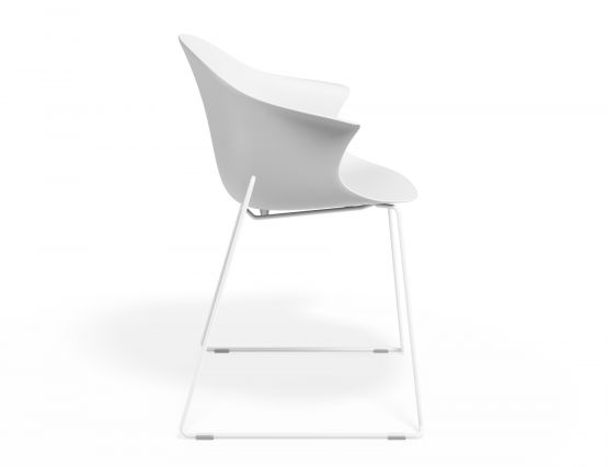 P 3 Pebble Armchair Whiteseat Sledwhite