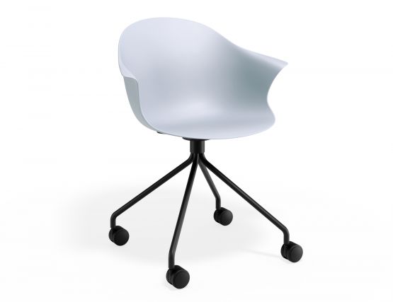 P 1 Pebble Armchair Palebluev3seat Pyramidcastors
