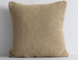 Devon Straw