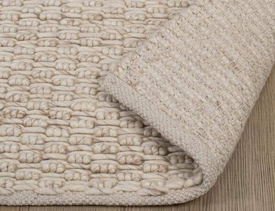 MarcoLINEN_0004_Marco Linen_0004_Marco Linen The Rug Collection Back