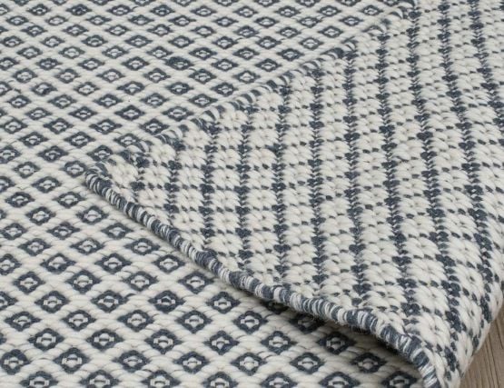 Rubick Blue Ivory_0008_Rubick Blue Ivory The Rug Collection Fold 1