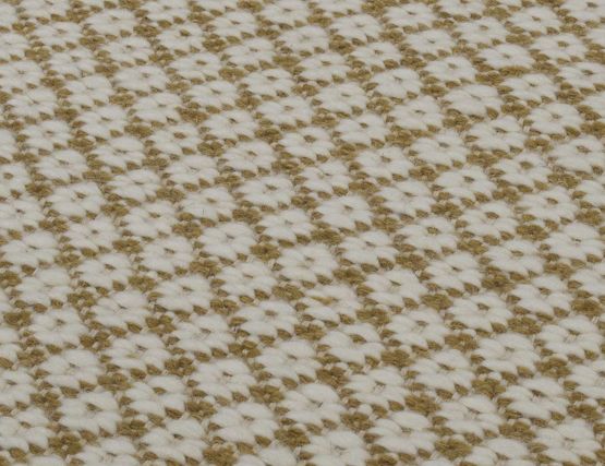 Rubick Honey Ivory_0000_Rubick Honey Ivory The Rug Collection Back Detail 1