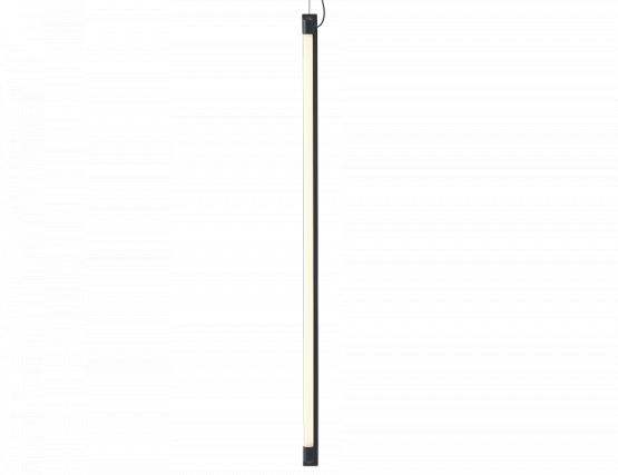 90cm_0003_Fine Suspension Lamp 90 Black Vertical Muuto Hi Res