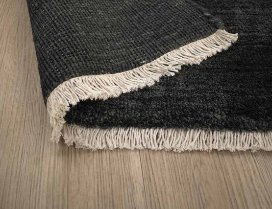 Adore Oolong Rug_0001_Adore Oolong Corner Flip Black The Rug Collection