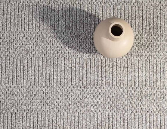 Drake S Rug_0000_Drake Silver Alfresco The Rug Collection Insitu