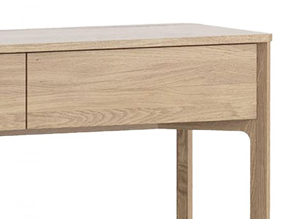 Axton Console 2000 ColseUp 02