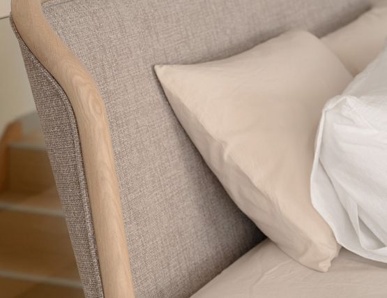 Newport King Bed Lifestyle 02