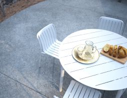L 3 Roku Diningsetround White