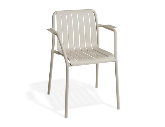 P 1 Roku Armchair Latte