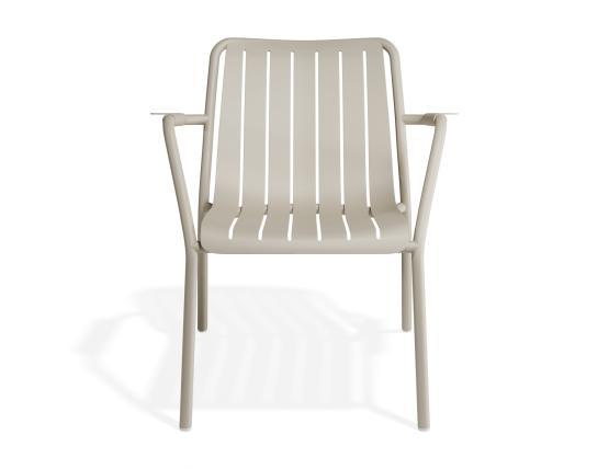 P 4 Roku Loungechair Latte