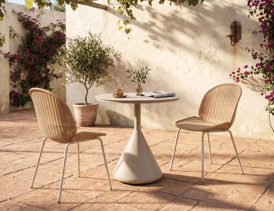 Courtyard Table Modern