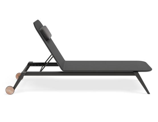 P 3 Amalfi Sunlounge Headrest Charcoal Charcoal Magnetic2