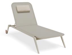 P 1 Amalfi Sunlounge Headrest Latte Husk Magnetic2