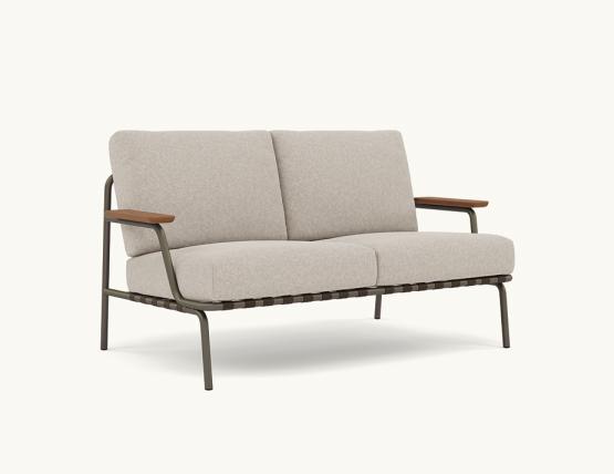 Settle Two Seat 11