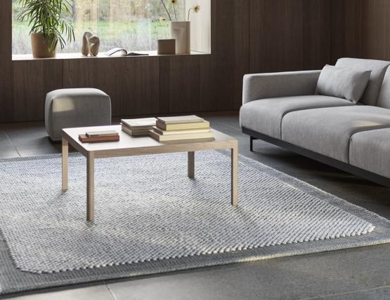 Echo Pouf 10
