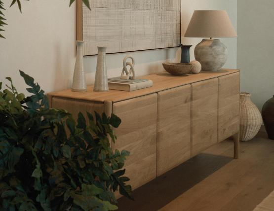 C139002679 Ethnicraft Pi Sideboard Oak Natural 4 Door 05