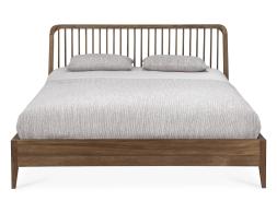 C139002775 Ethnicraft Spindle Bed Teak Natural Queen 02