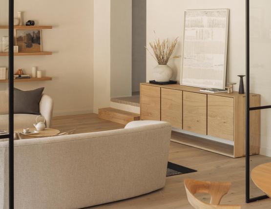 C139002480 Ethnicraft Nordic Sideboard Oak Natural 4 Door 06