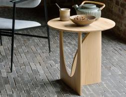 C139002418 Ethnicraft Geometric Side Table Oak Natural 03